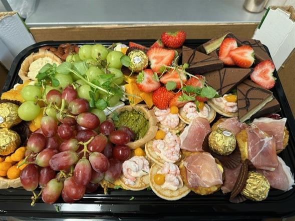 Delikatessens tapas fad